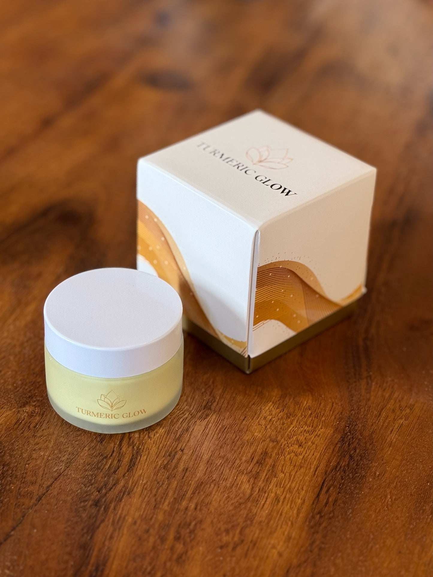 Turmeric Glow™ – simple, elegant, premium.